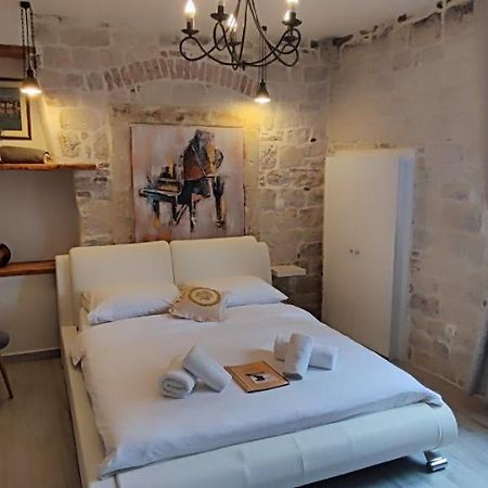 Studios Kadena Trogir Exterior foto