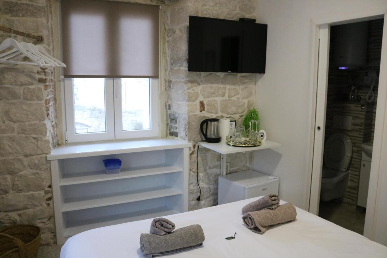 Studios Kadena Trogir Exterior foto