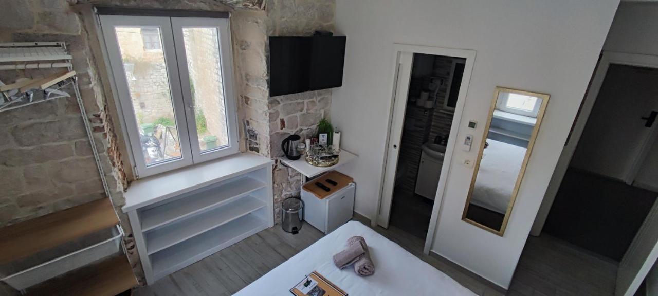 Studios Kadena Trogir Exterior foto